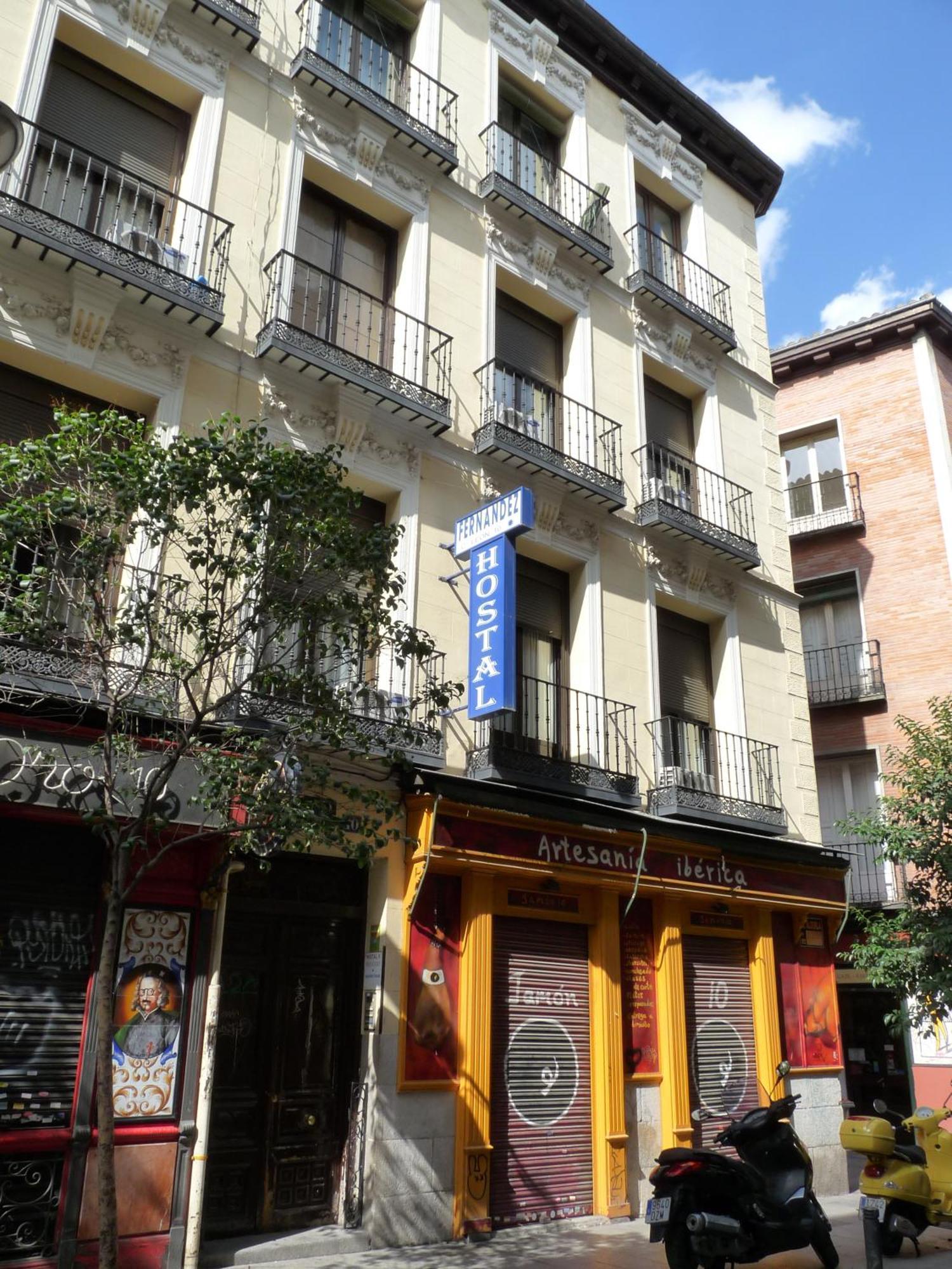 Hostal Fernandez Madri Exterior foto